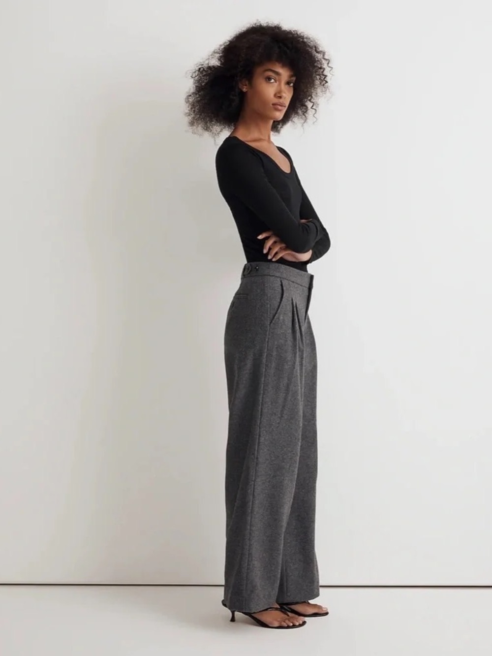 Madewell Harlow Low-Slung Wide-Leg Pants in Mid Gray Melange.